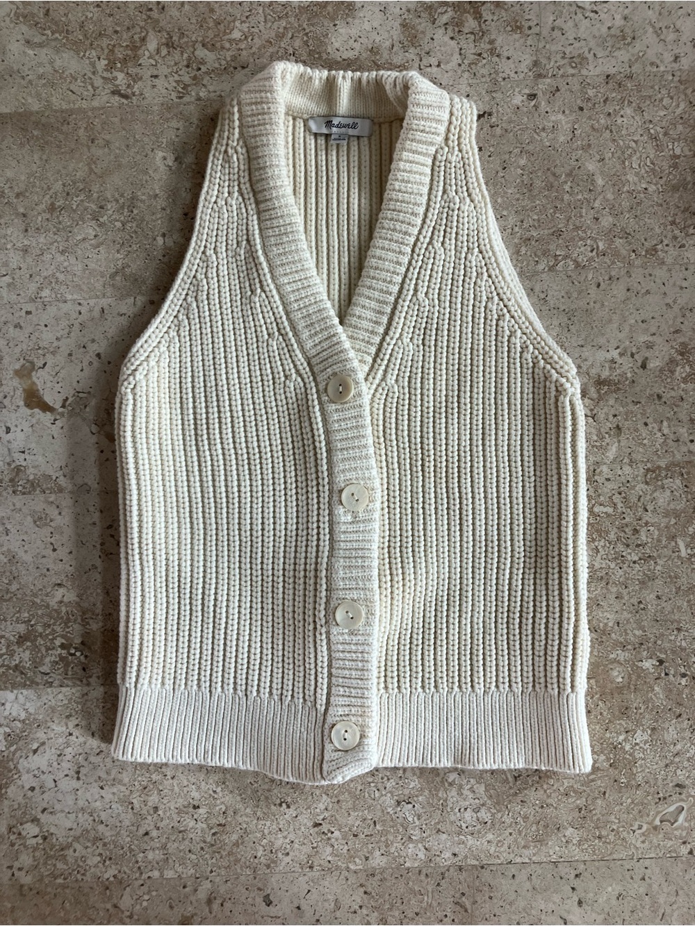 EUC Woman’s Madewell Cutaway Sleeveless Sweater Vest in Ivory (S) - Picture 4 of 9